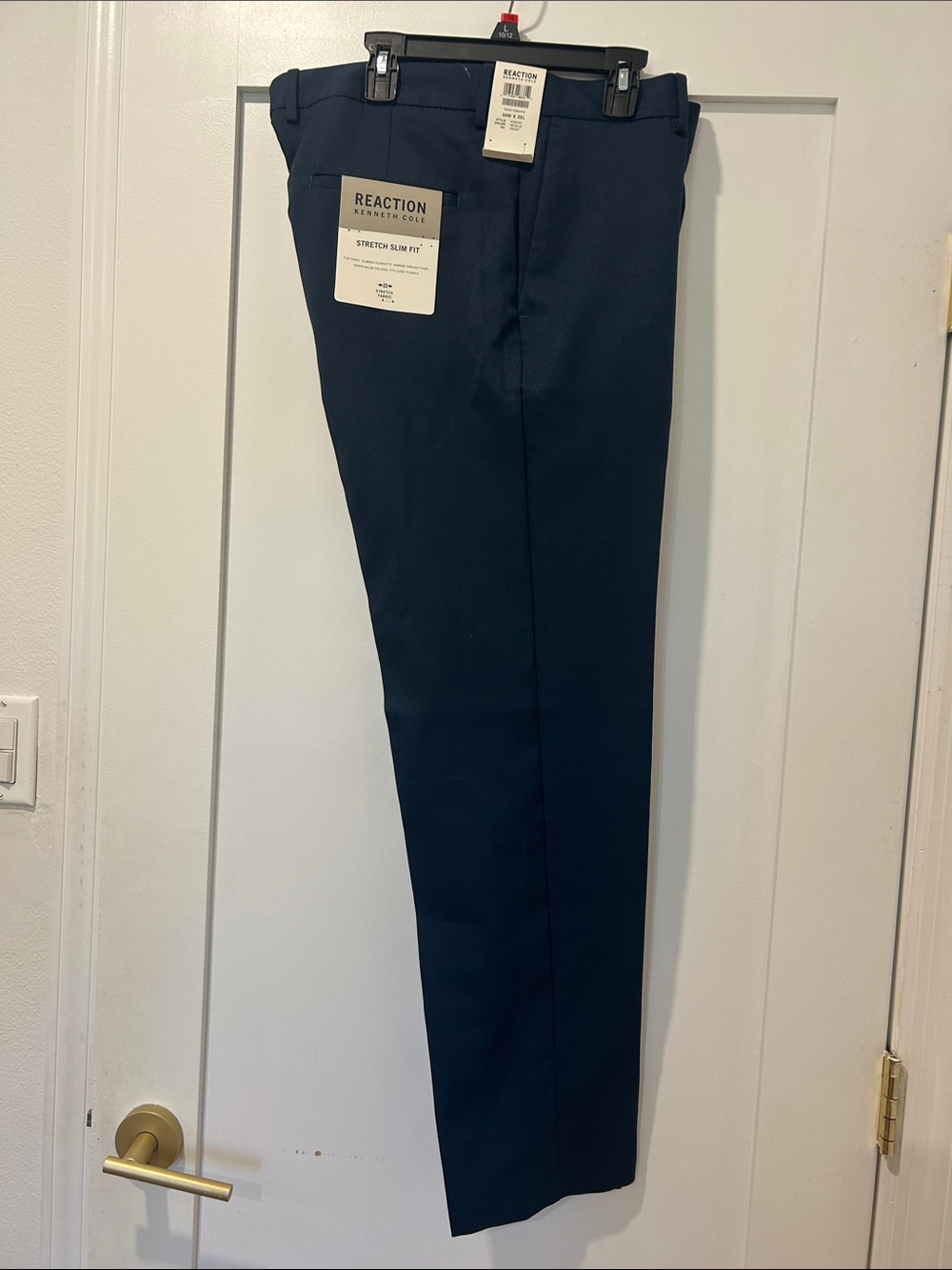 NWT Kenneth Cole Reaction Slim Stretch Dress Pants in Navy Blue